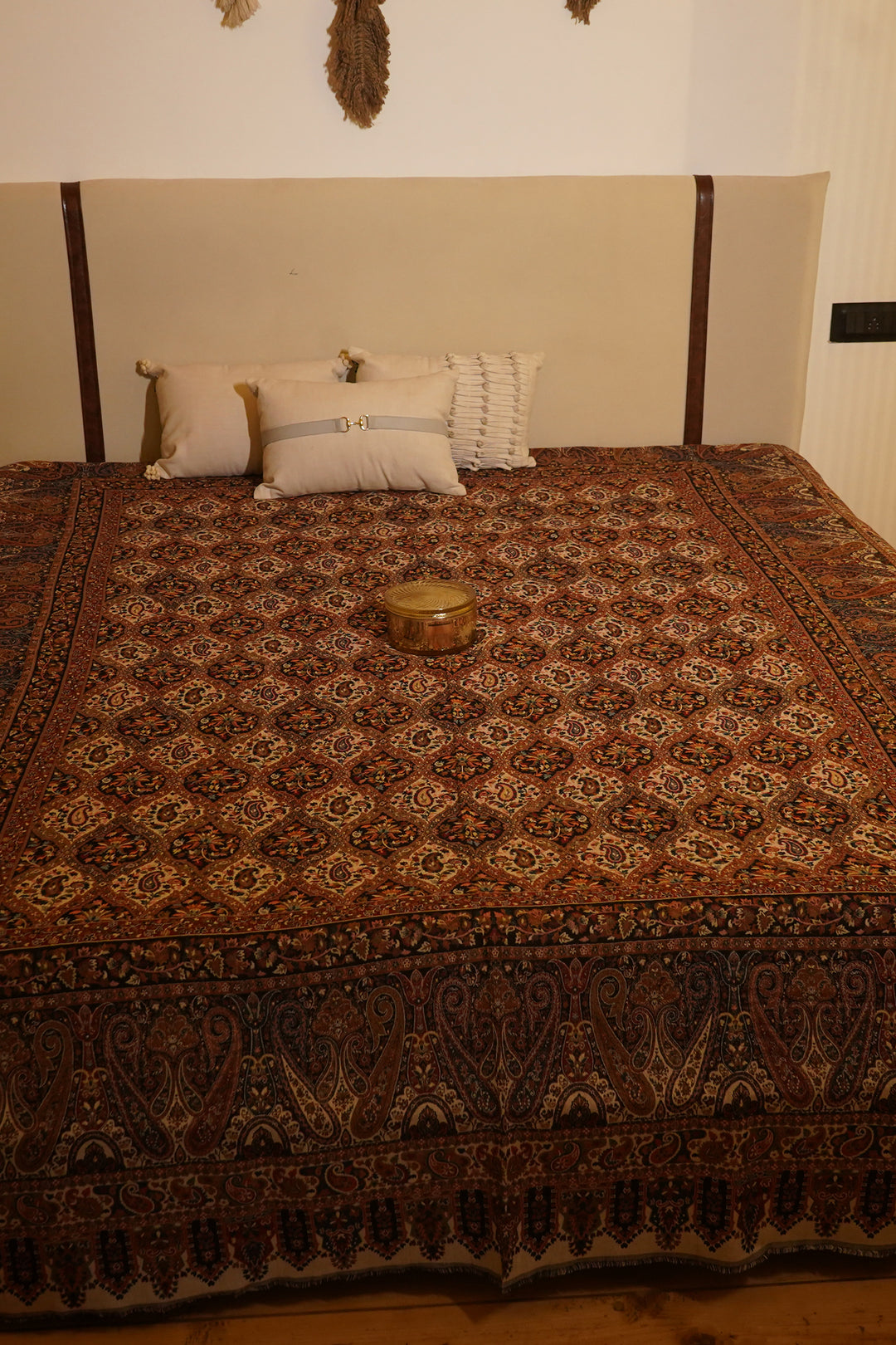 Bed Covers 104