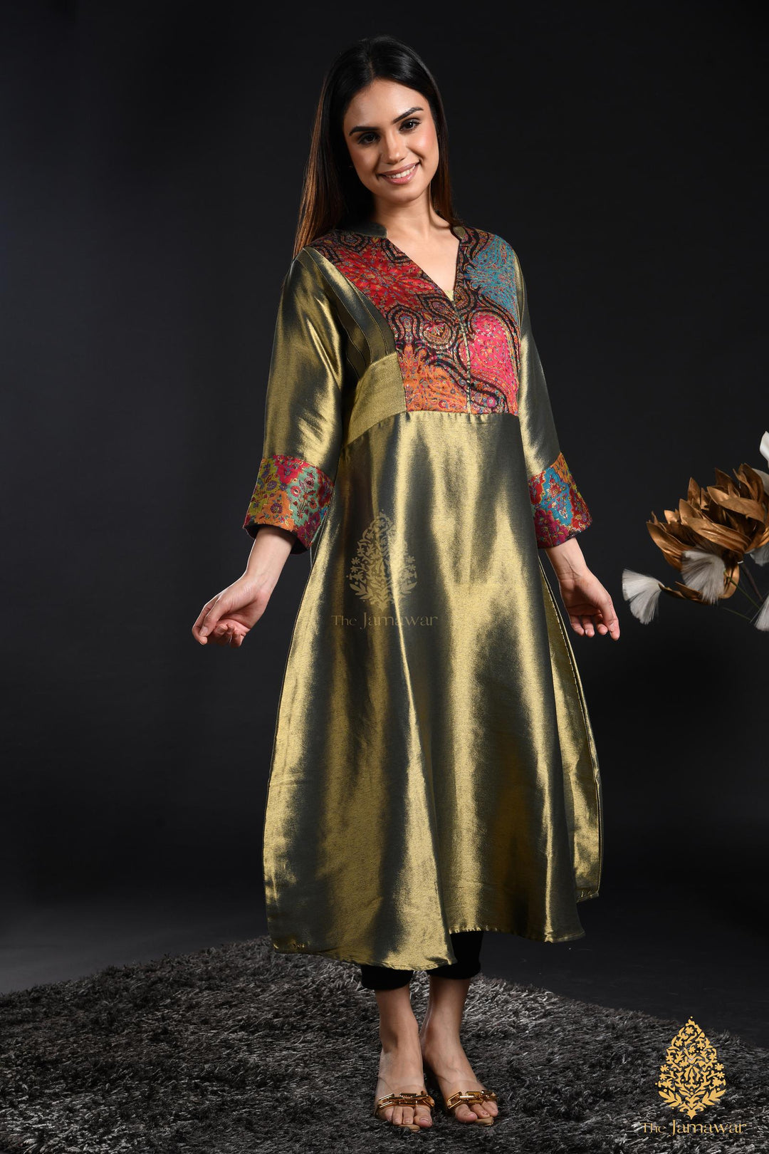 Antique Gold Handwoven Ensemble