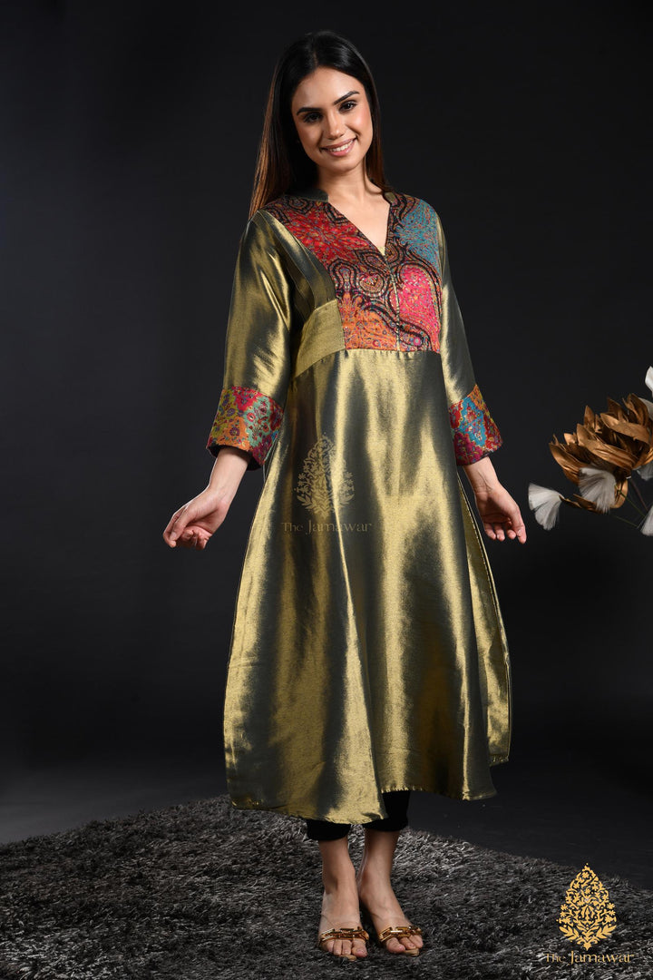 Antique Gold Handwoven Ensemble