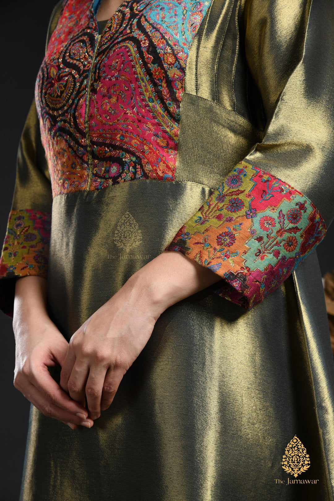 Antique Gold Handwoven Ensemble