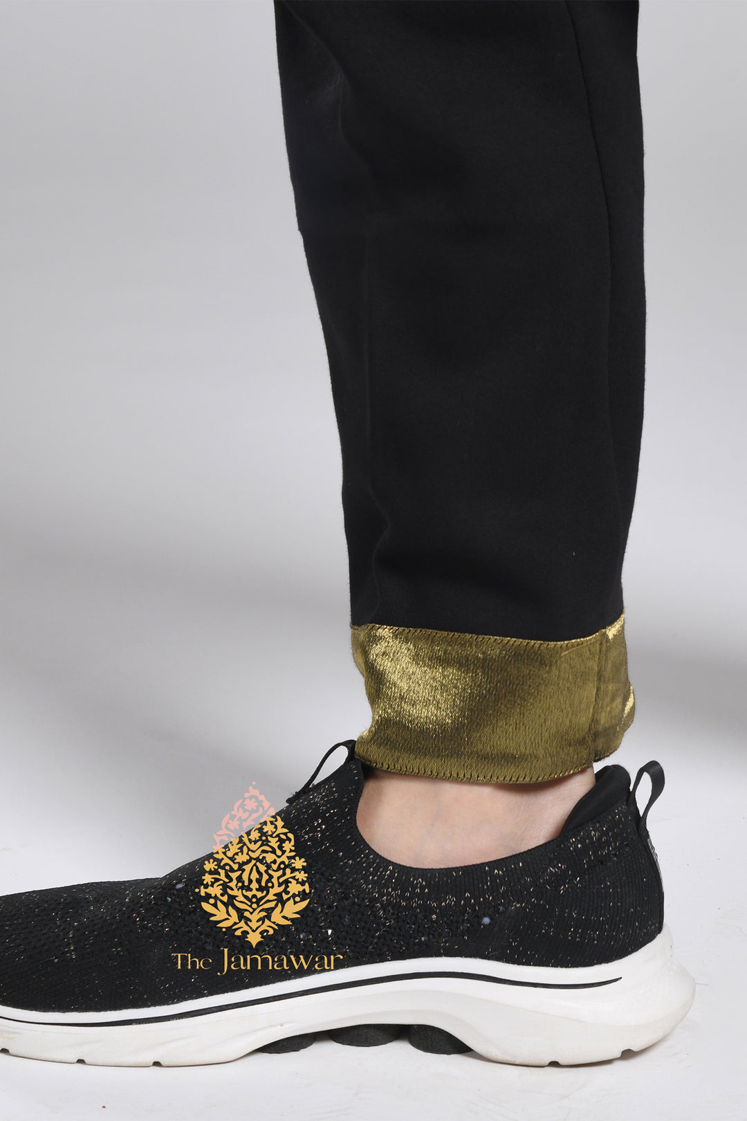 Off-Shoulder Gold Sweatshirt with Pants Full Set